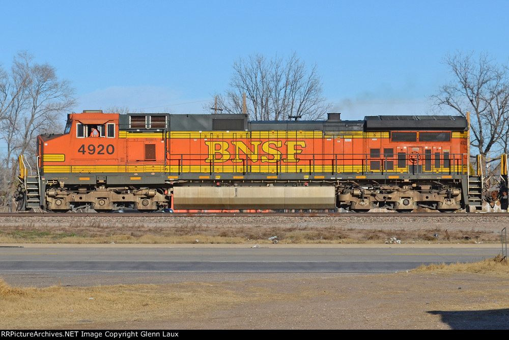 BNSF 4920